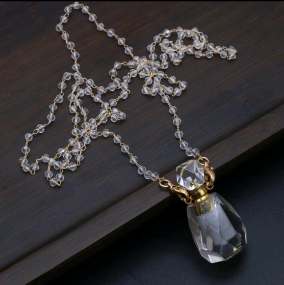 Jewelry - Natural Clear Quartz Essential Oil Bottle Pendant Necklace